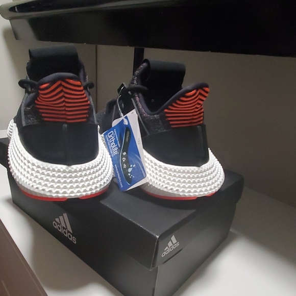 Adidas Prophere Shoes Men's, Black, Size 6 - Picture 2 of 5